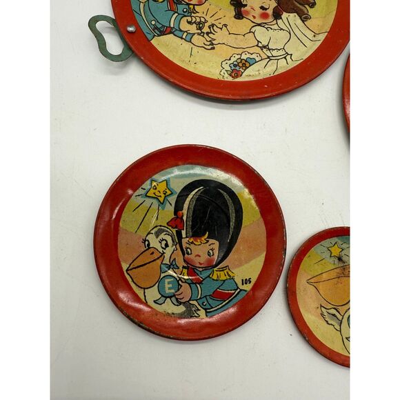 Vintage Lot 4 TIN CHILD TEA SET Plates Bride Groom Pelican Cup OHIO ART - Picture 4 of 9